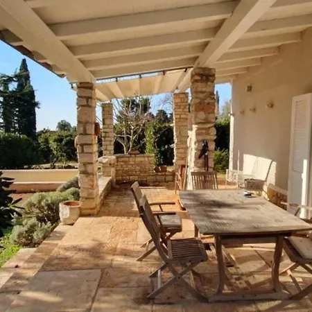 Seafront Dreamy Spina With Pool - Two Bedroom With Pool *